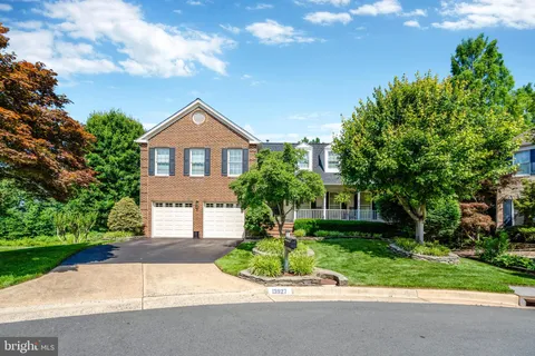13927 Whetstone Manor Court, Clifton, VA MLS: VAFX2223568