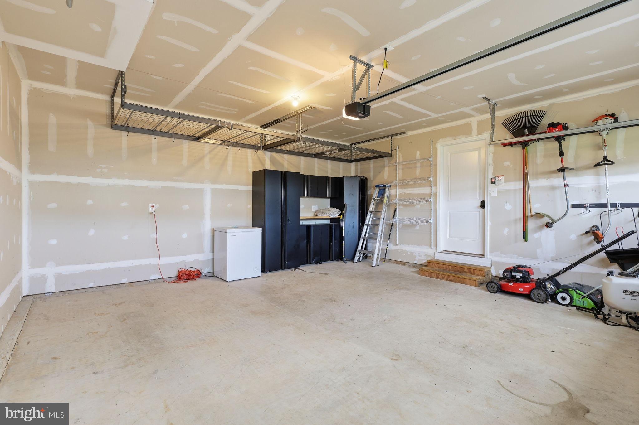 WILDERNESS SHORES - Residential Lease