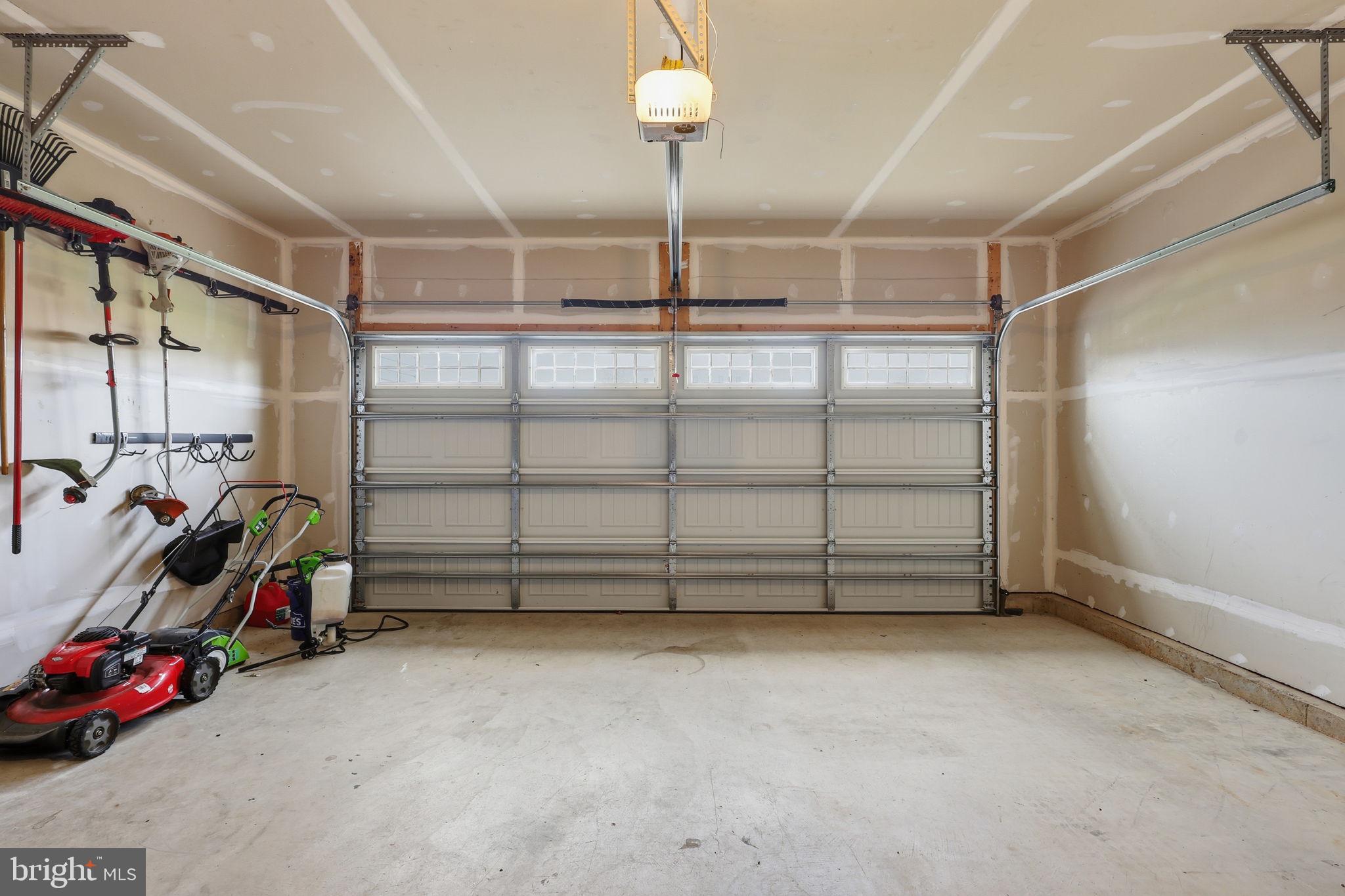 WILDERNESS SHORES - Residential Lease