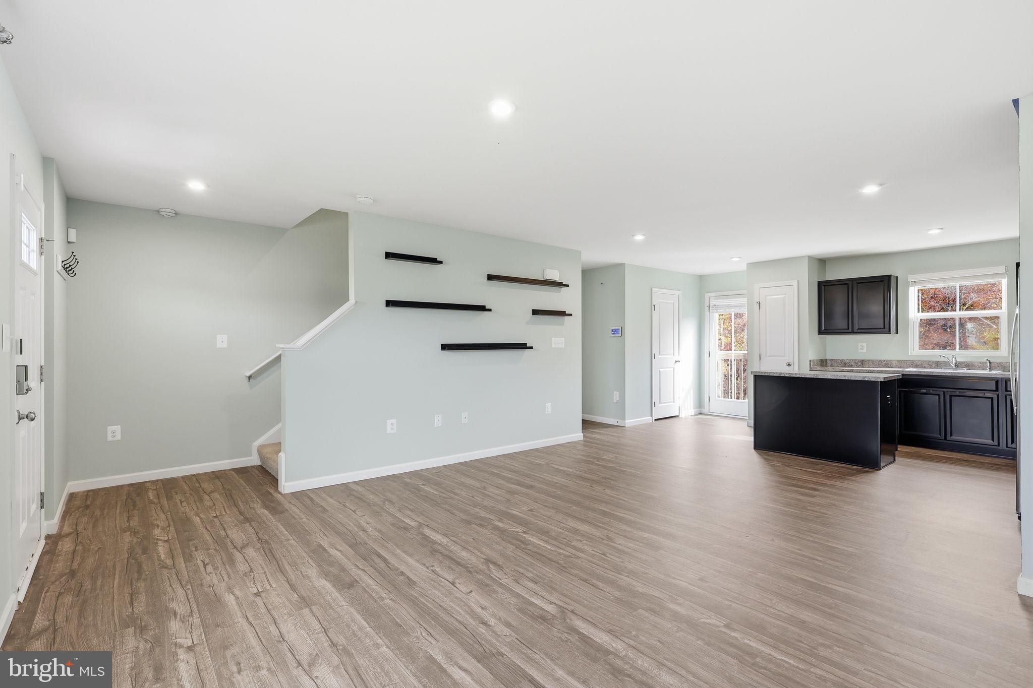 WILDERNESS SHORES - Residential Lease