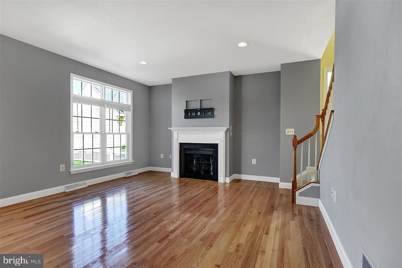 WALDEN - Residential Lease