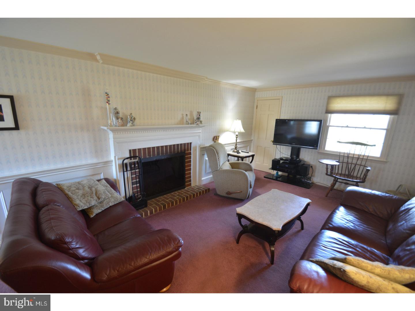 HILLCREST FARMS - Residential