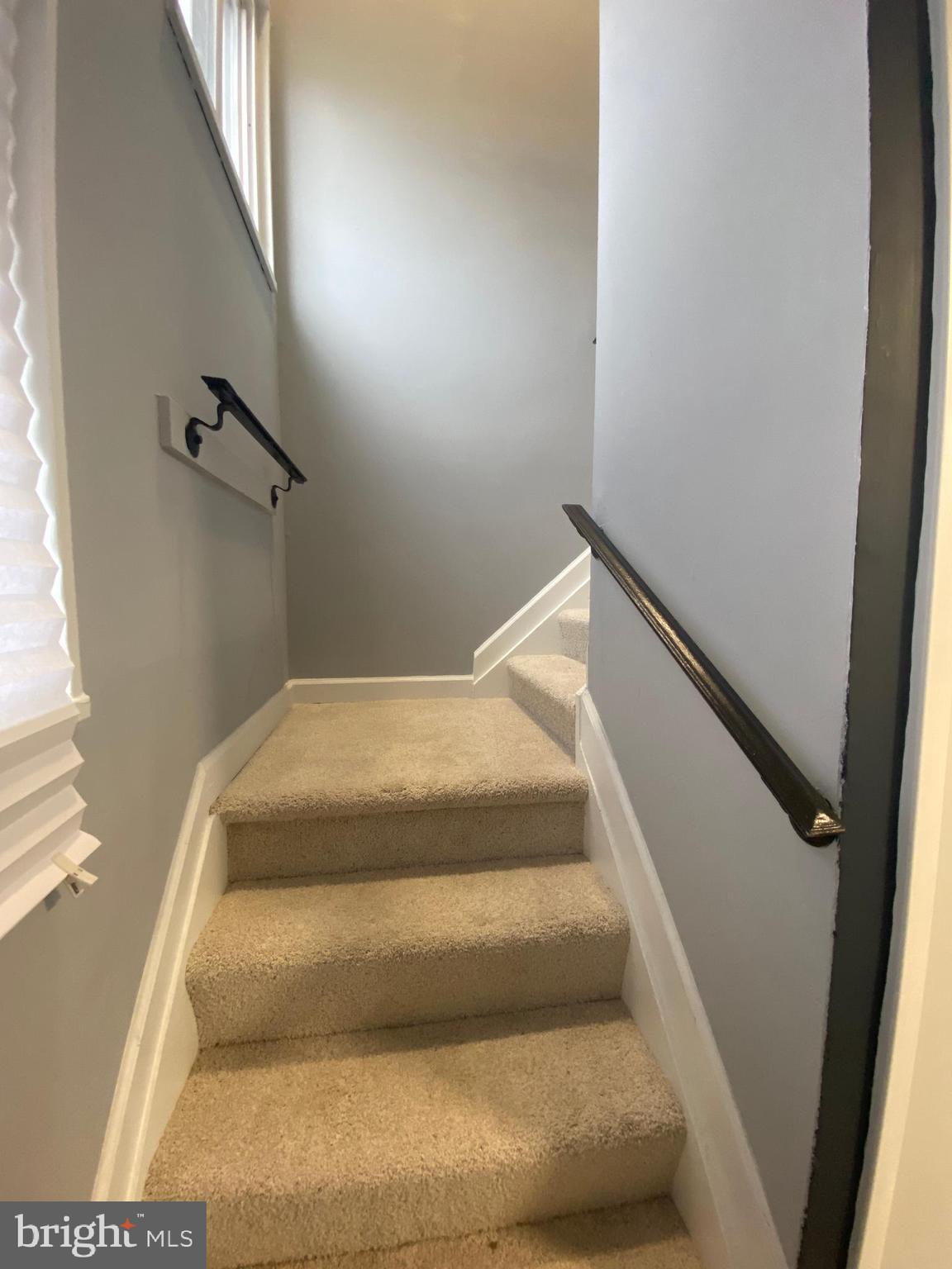 ROBIN HILLS - Residential