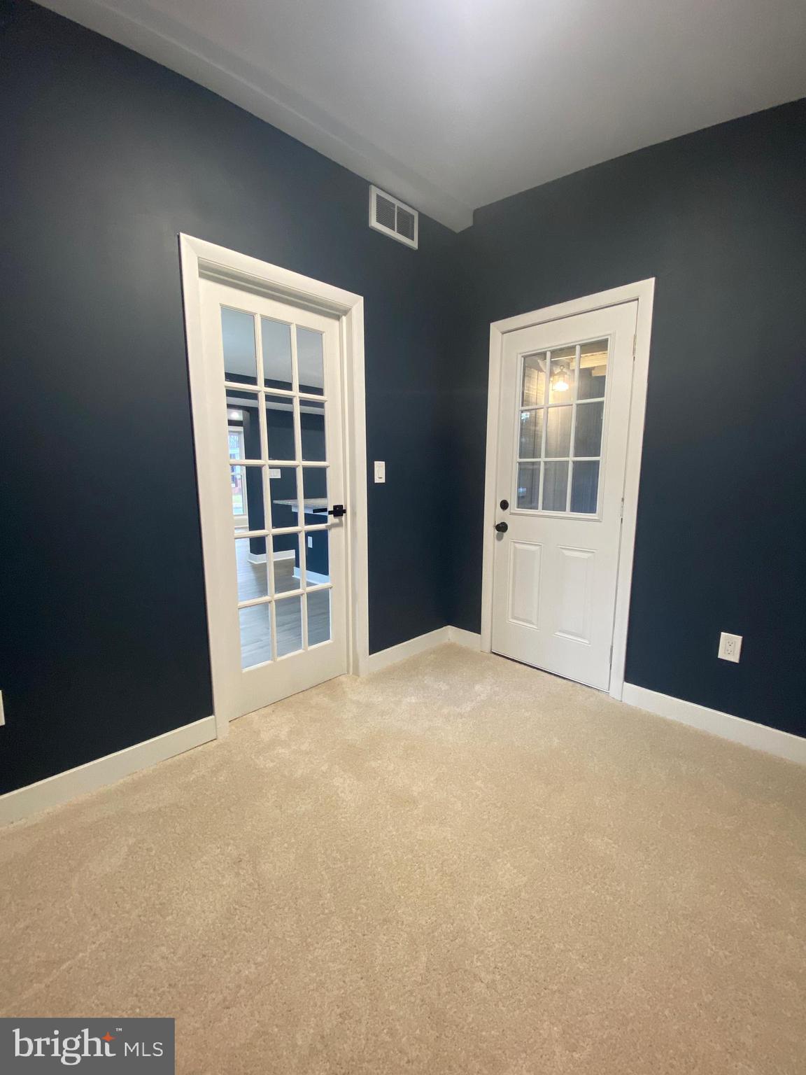 ROBIN HILLS - Residential