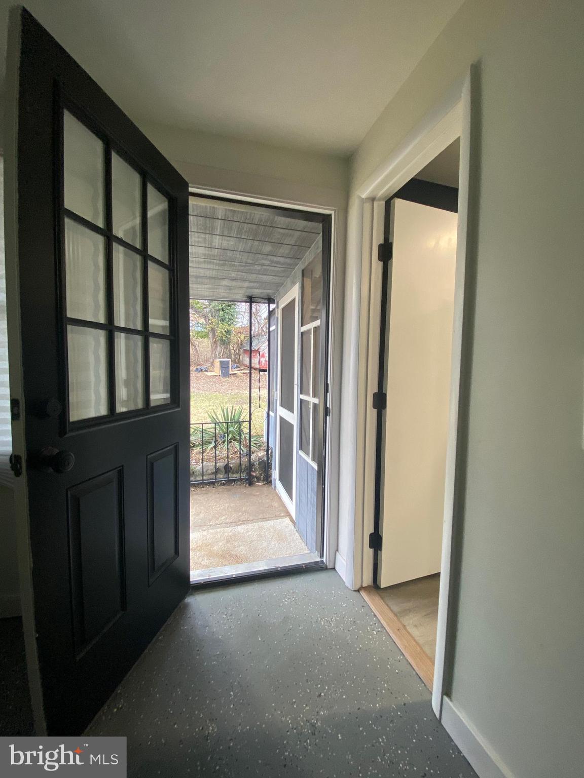 ROBIN HILLS - Residential