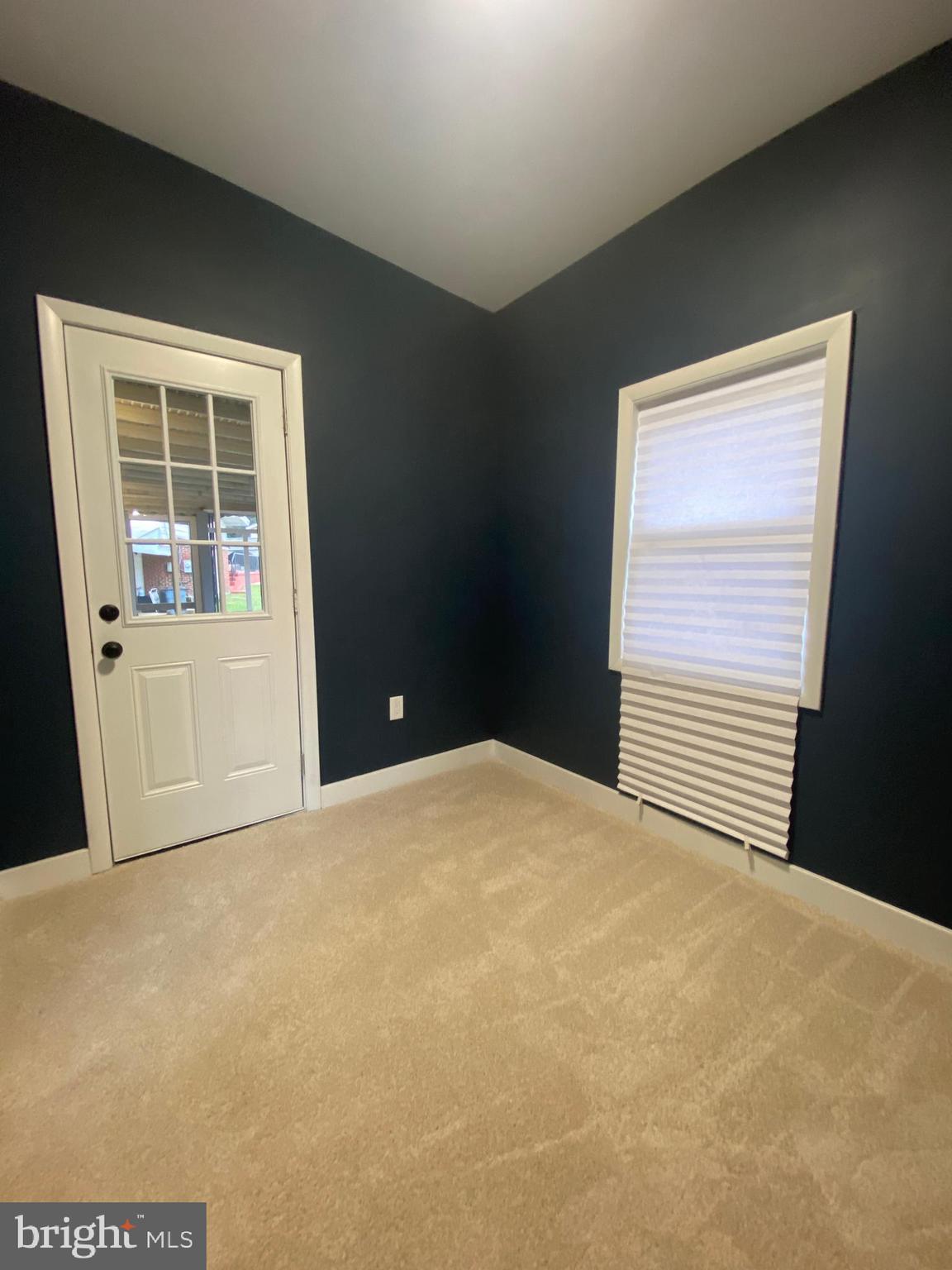 ROBIN HILLS - Residential