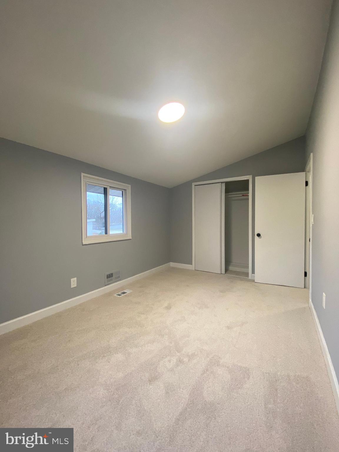 ROBIN HILLS - Residential