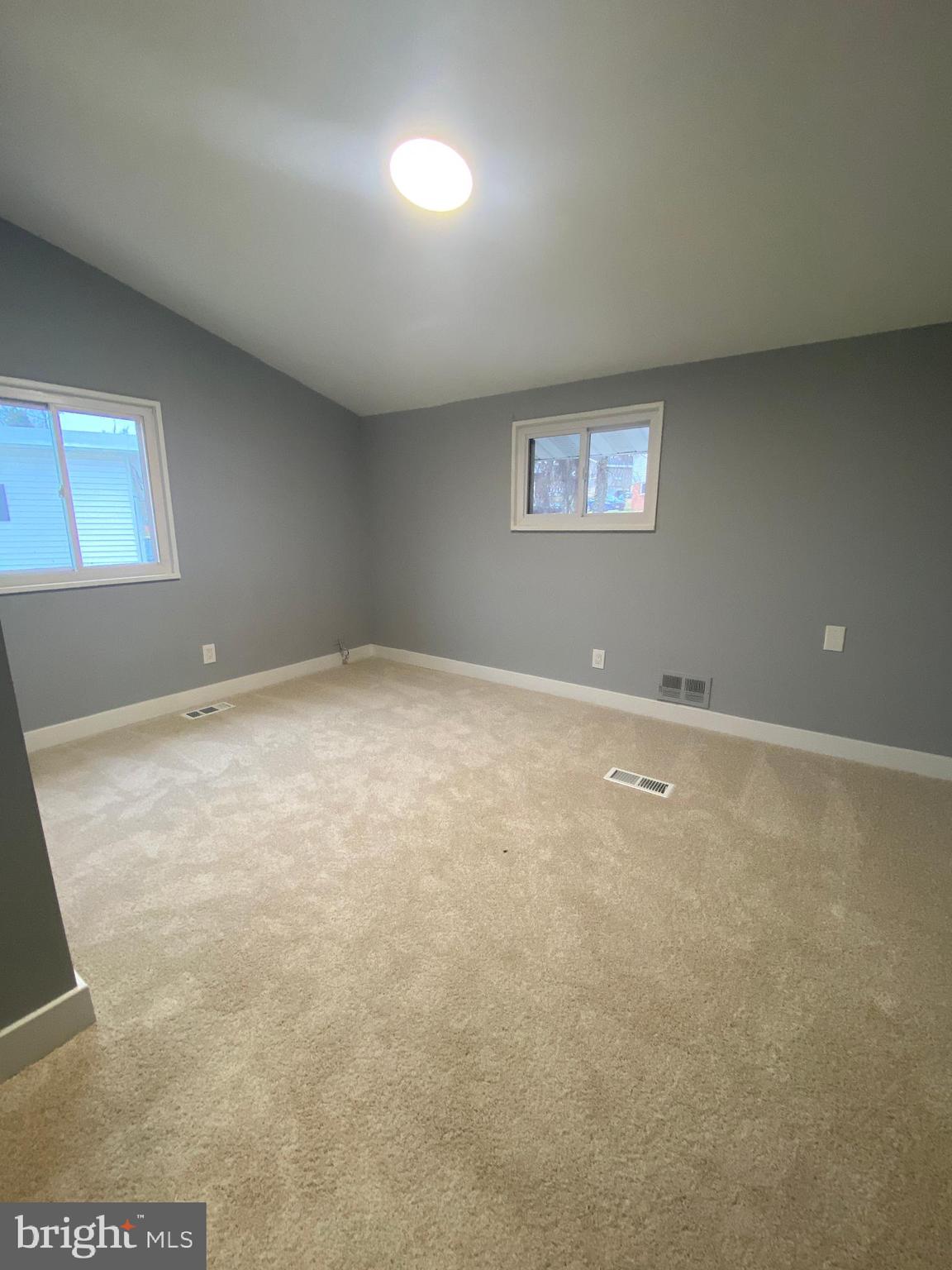 ROBIN HILLS - Residential