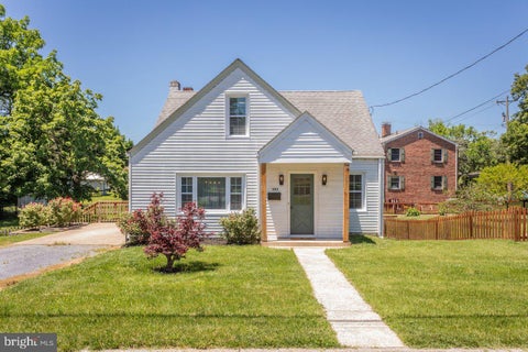 Homes For Sale - 131 S Willow Street<br/> HARRISONBURG, VA 22801