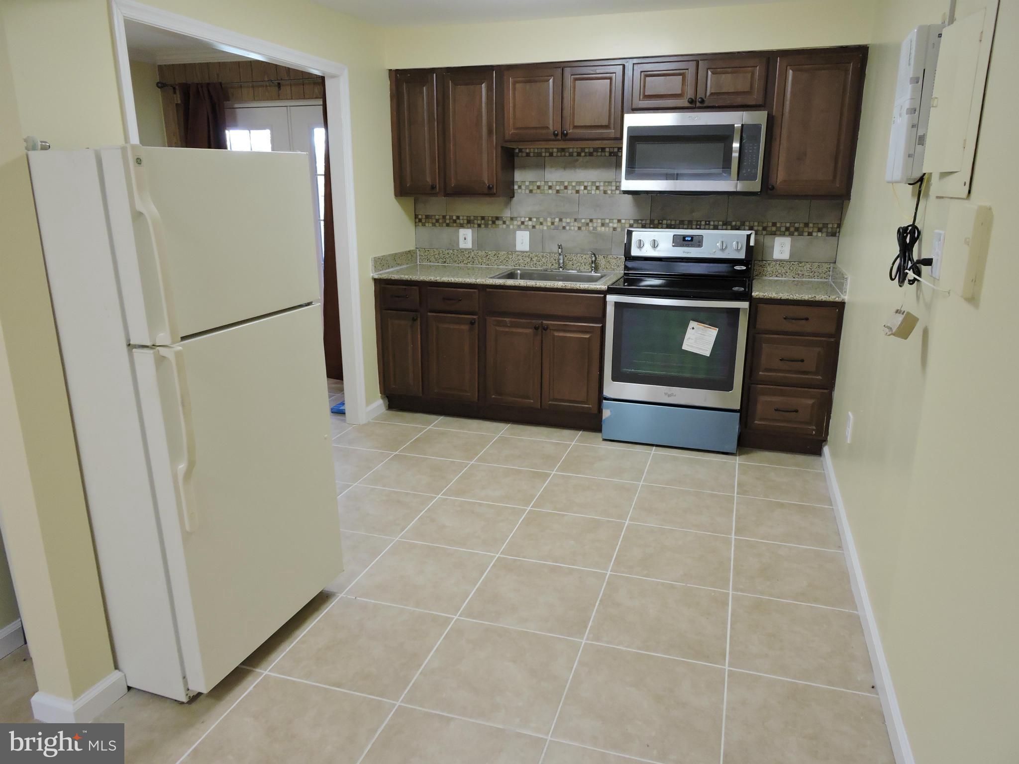 QUEENSLAND - Residential Lease