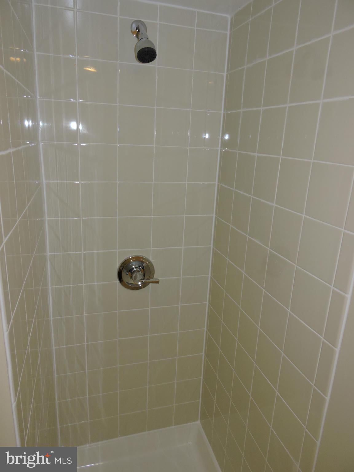 QUEENSLAND - Residential Lease