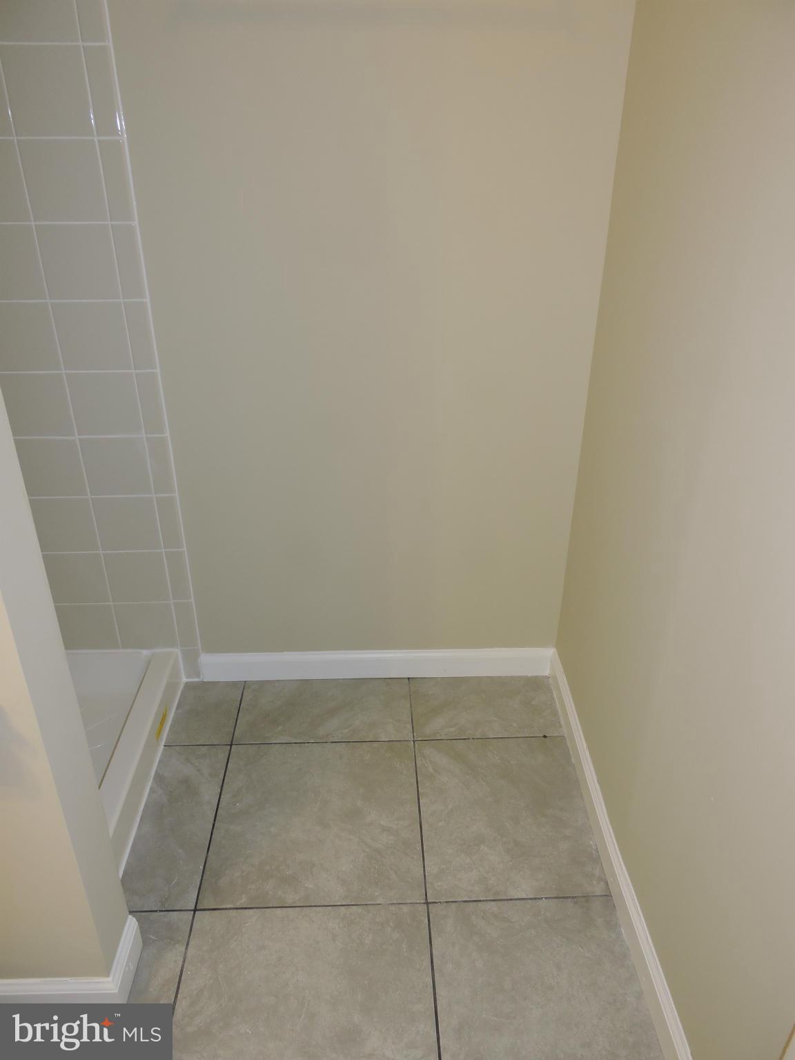 QUEENSLAND - Residential Lease