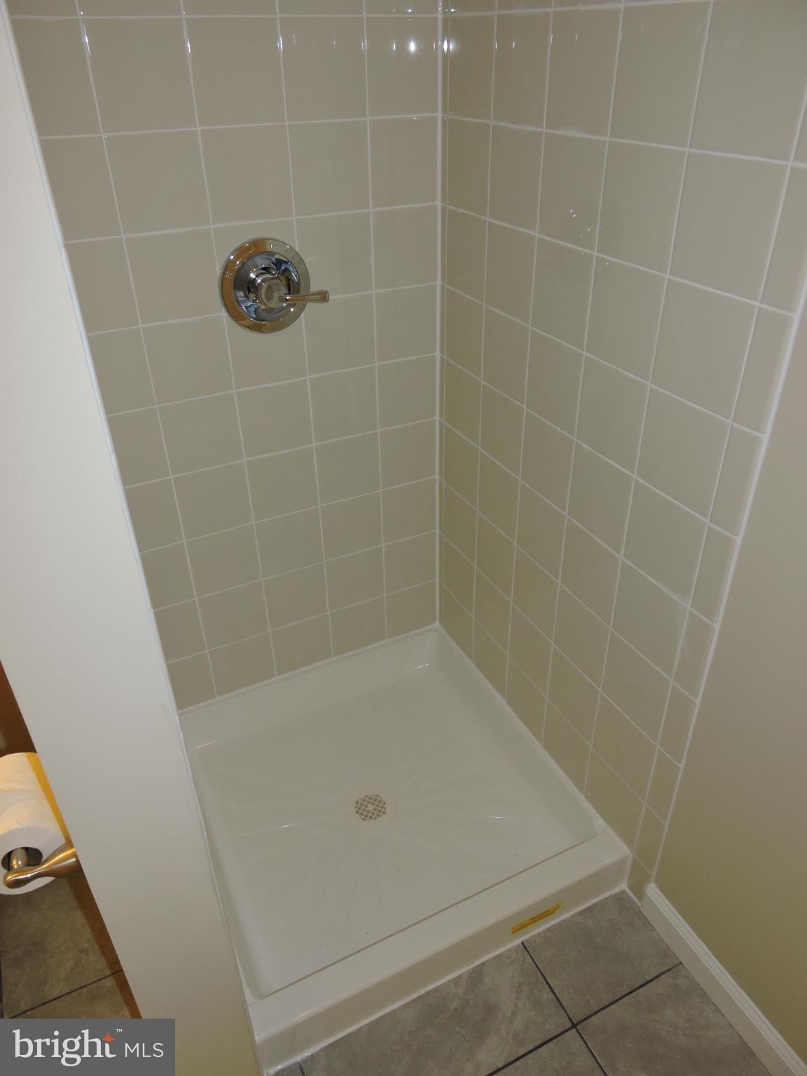 QUEENSLAND - Residential Lease