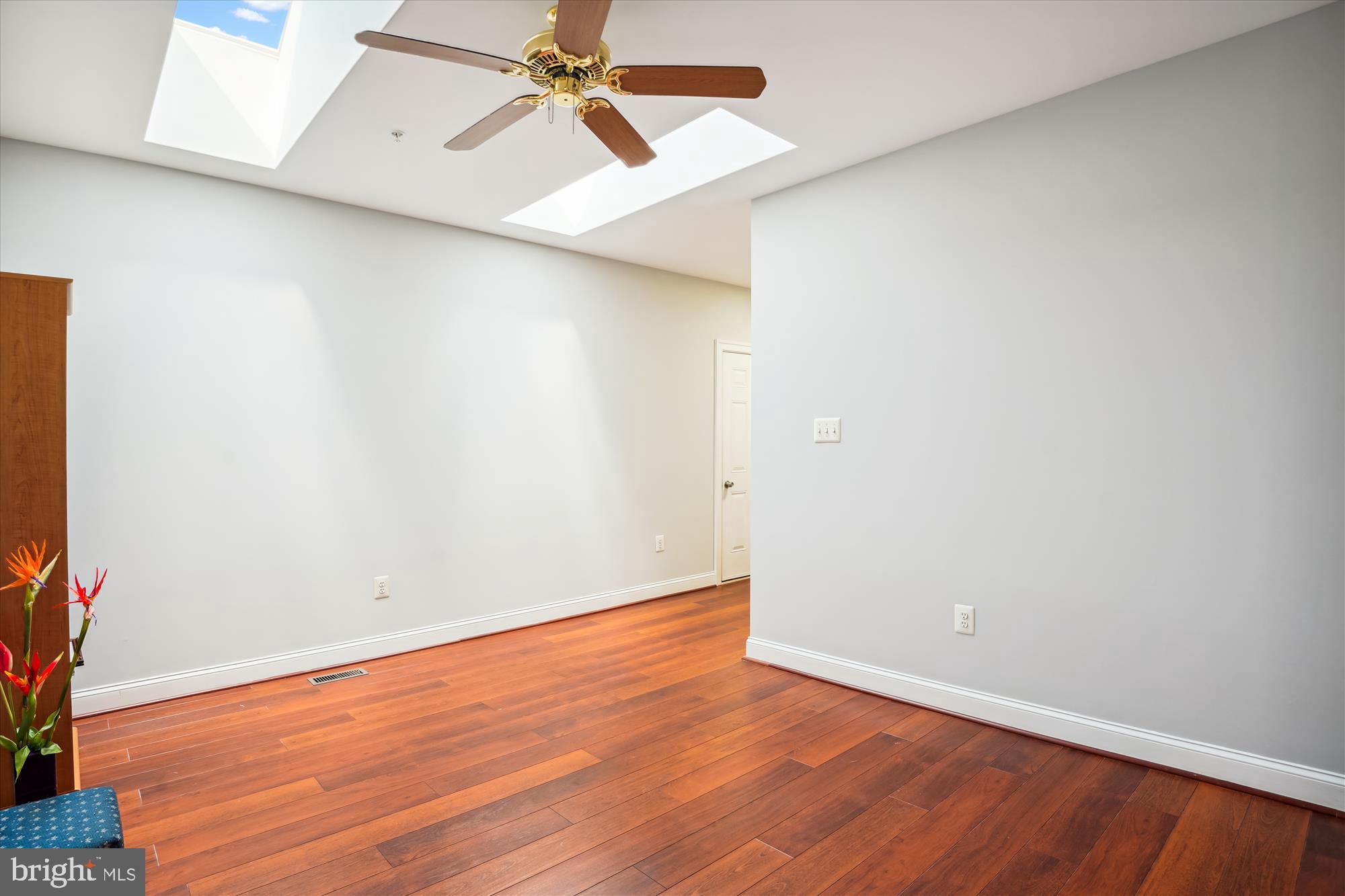 WOODFIELD ESTATES - Residential