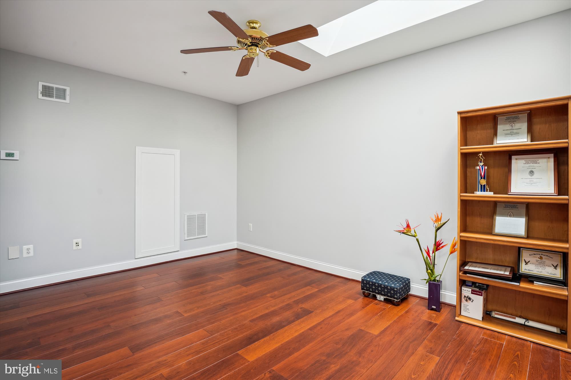 WOODFIELD ESTATES - Residential