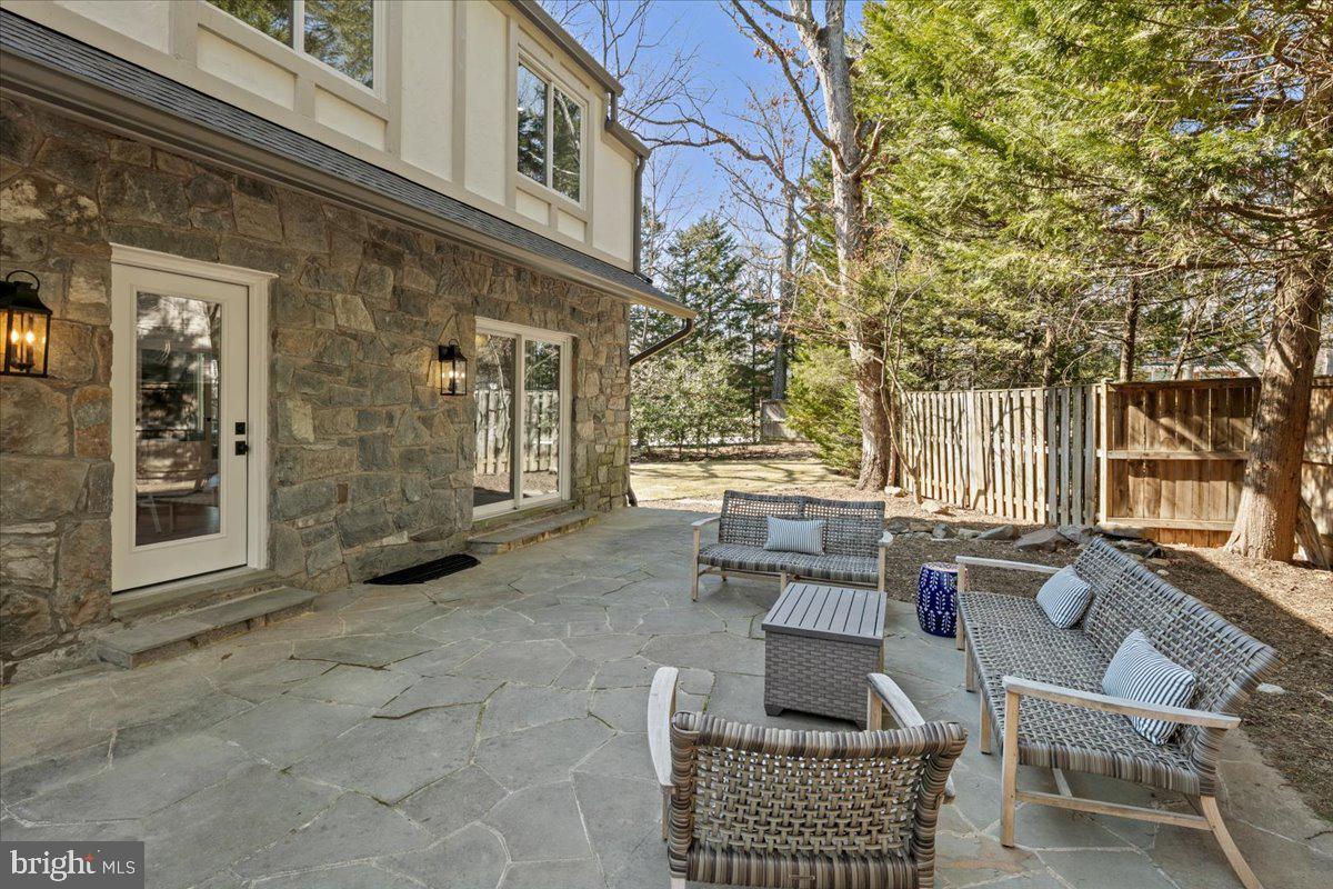 BELLE RIVE - Residential