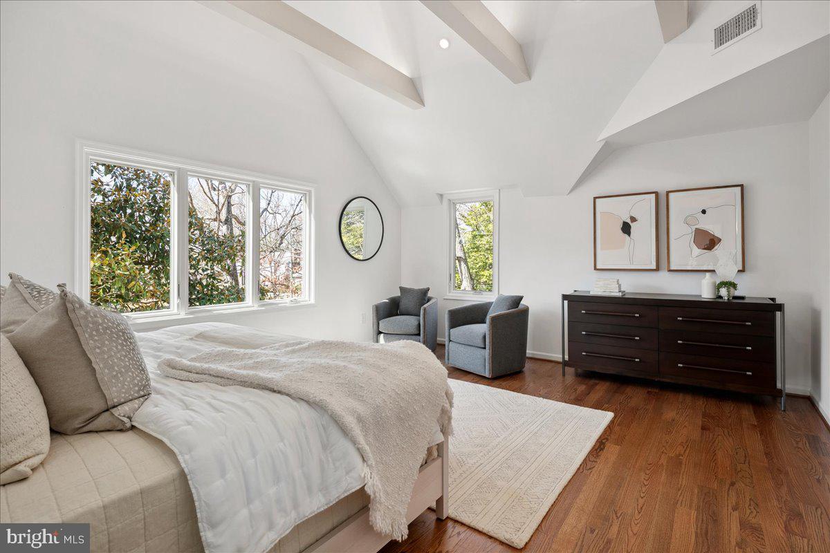 BELLE RIVE - Residential