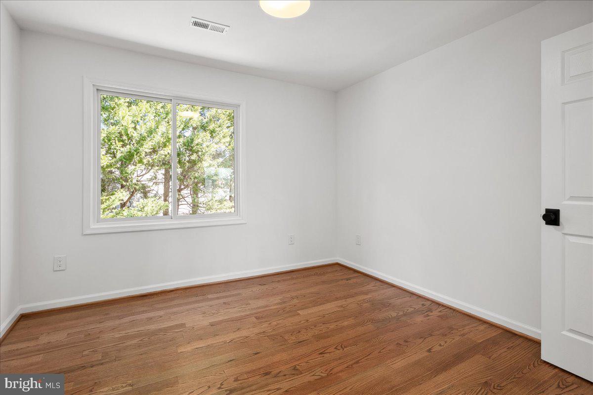 BELLE RIVE - Residential