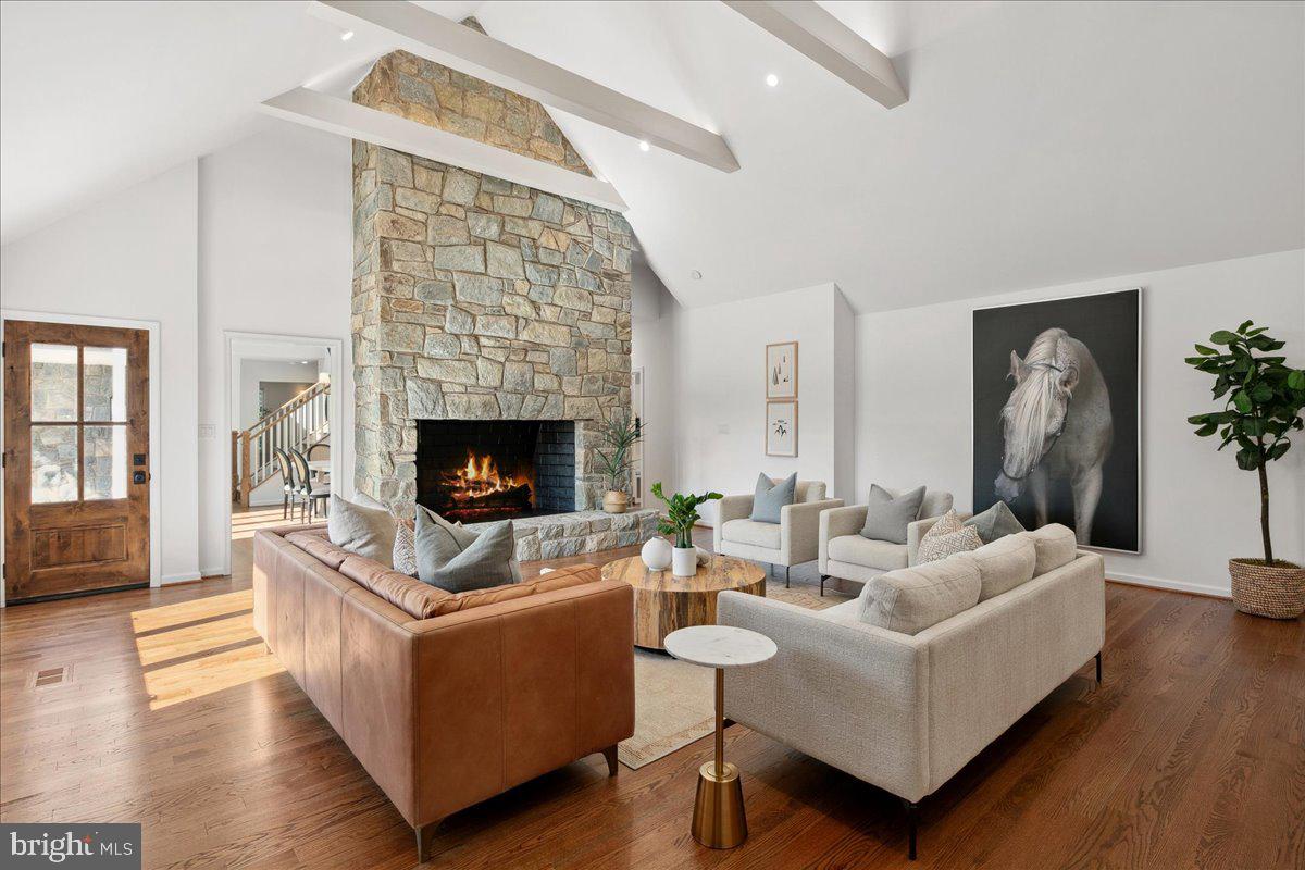 BELLE RIVE - Residential