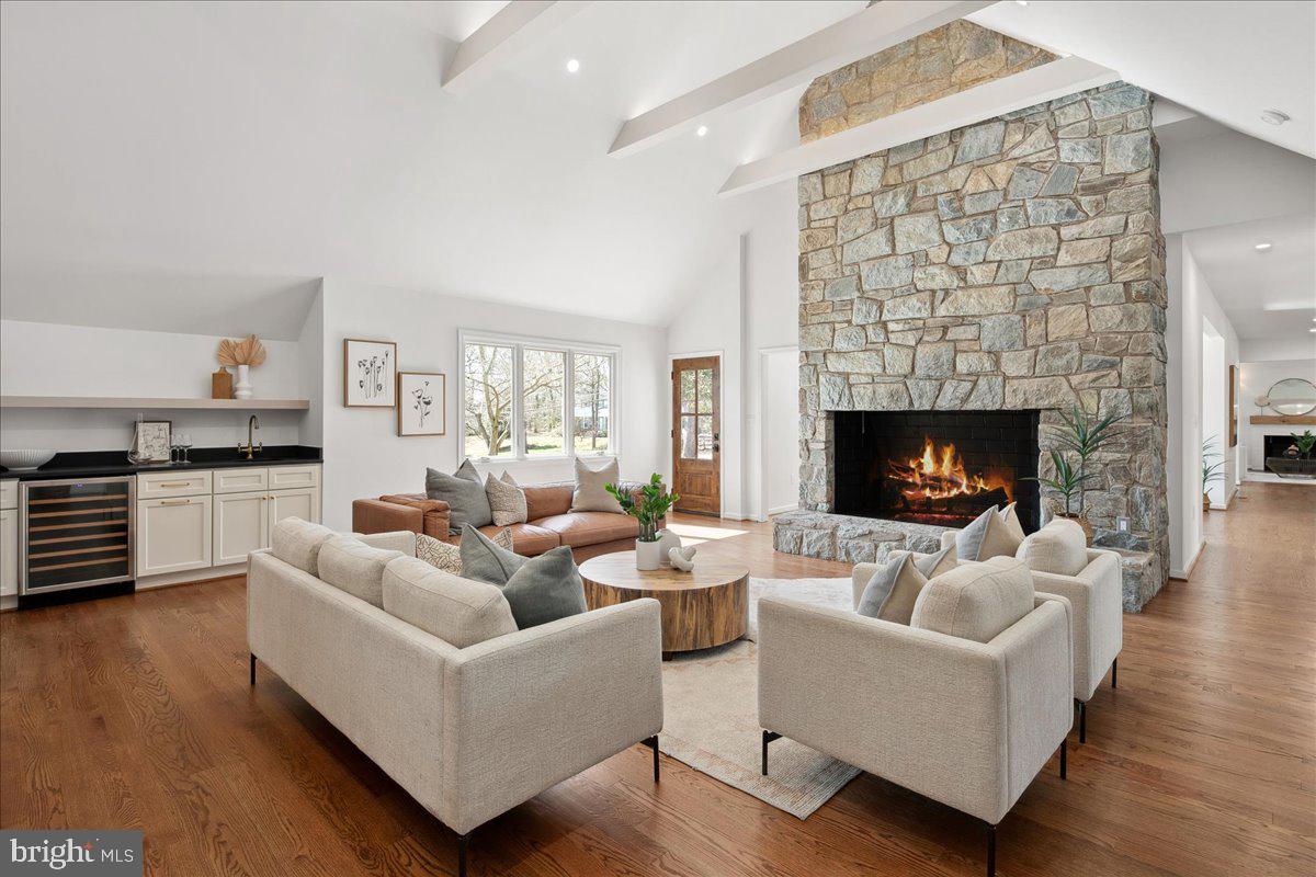 BELLE RIVE - Residential