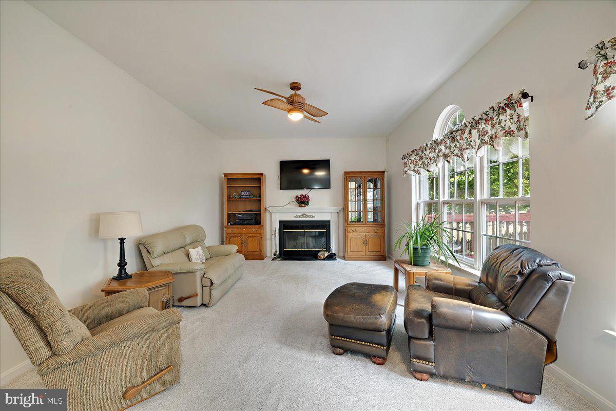 RUSSETT - Residential