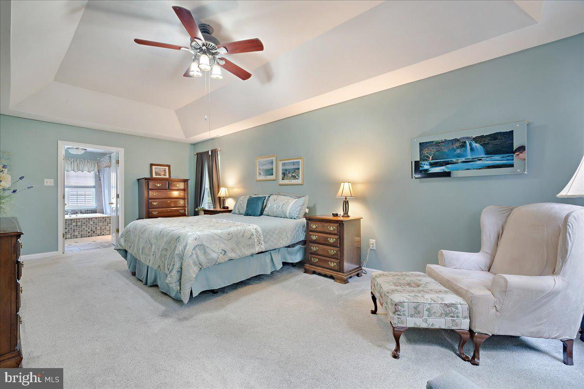 RUSSETT - Residential