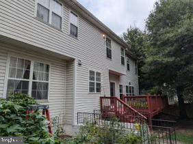 RUSSETT - Residential