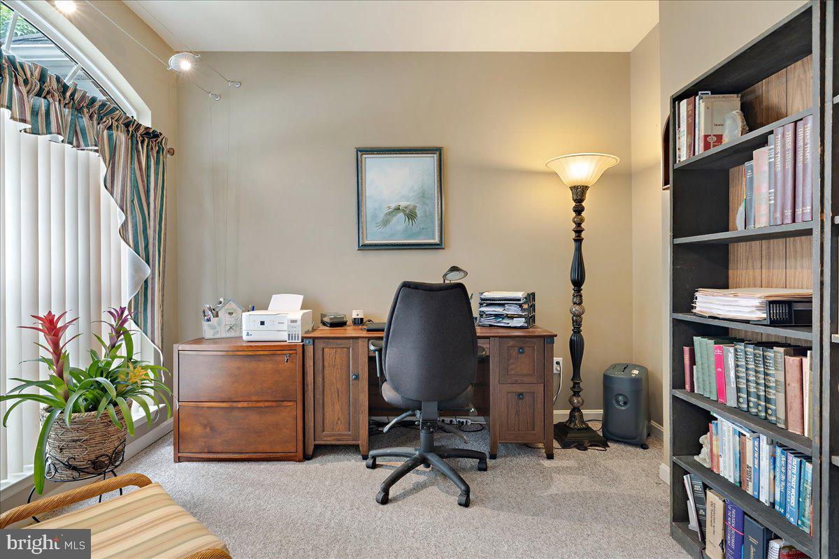 RUSSETT - Residential