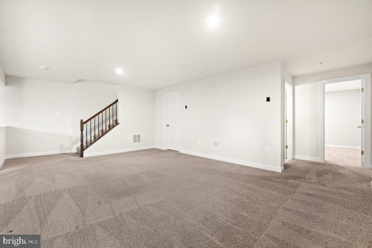 TALLYN RIDGE - Residential