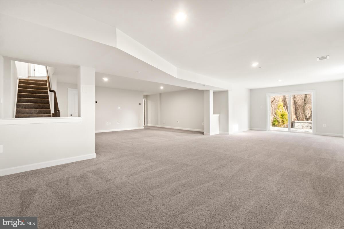 TALLYN RIDGE - Residential