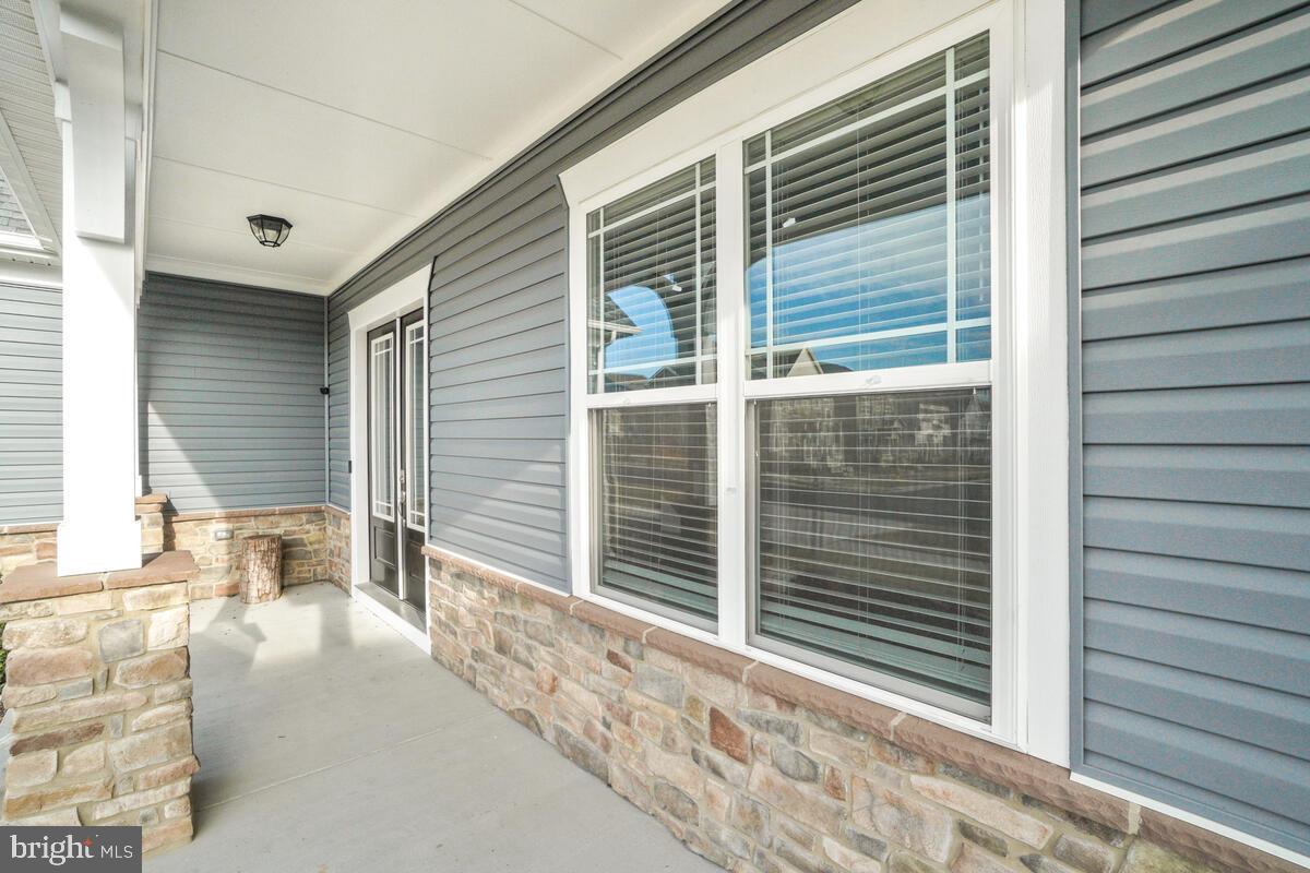 TALLYN RIDGE - Residential