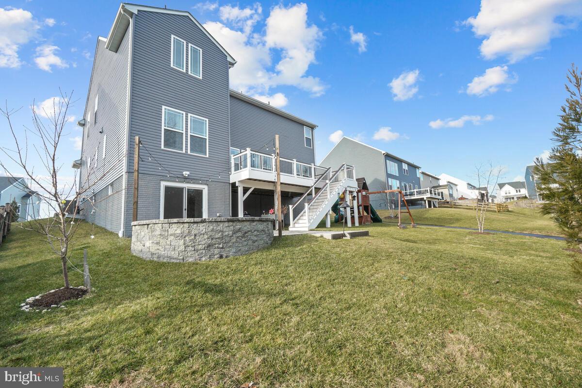 TALLYN RIDGE - Residential