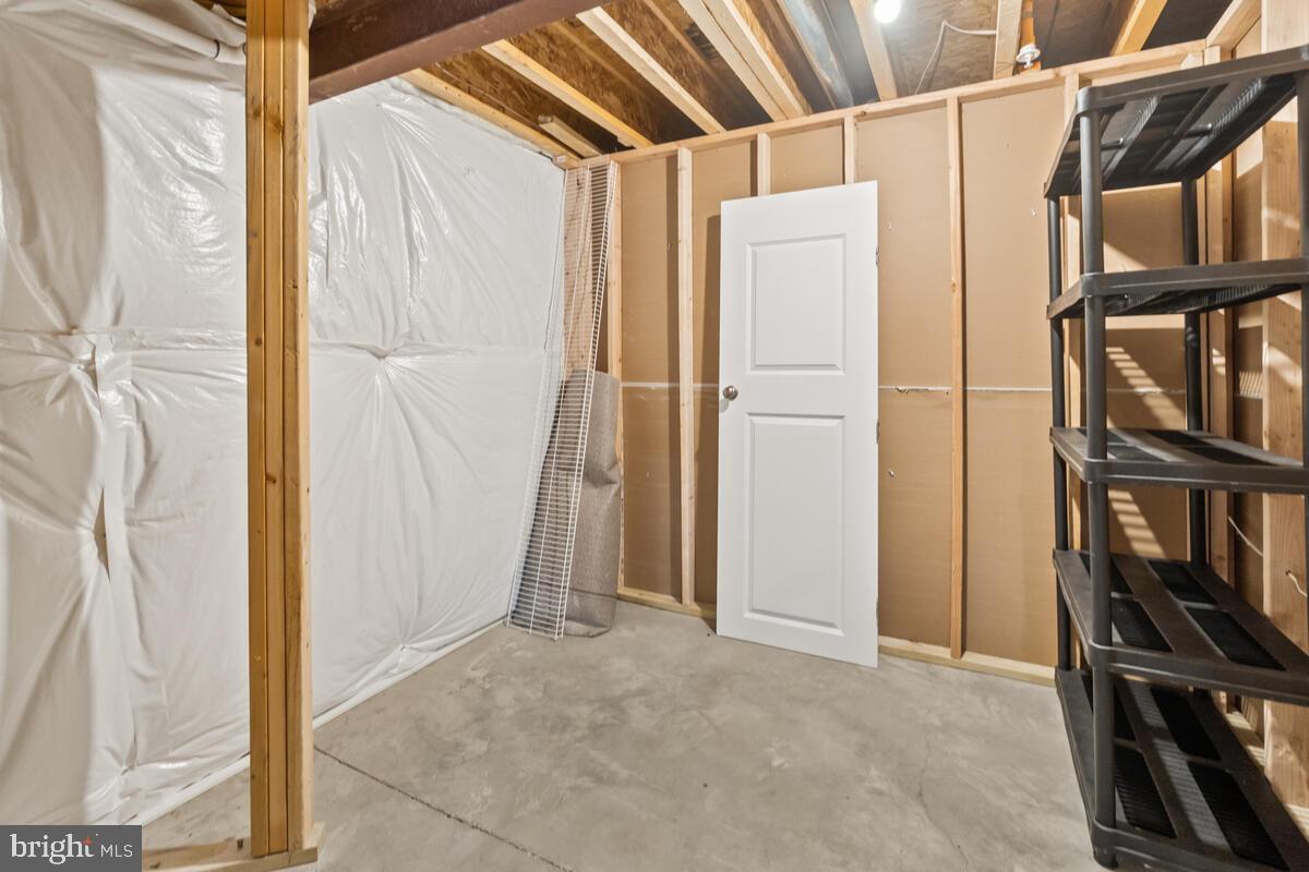 TALLYN RIDGE - Residential