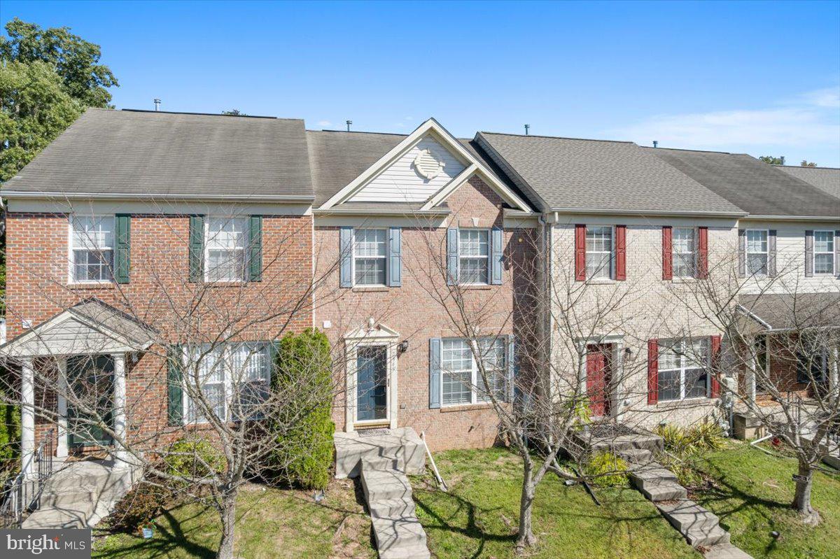 AUTUMN RUN - Residential Lease