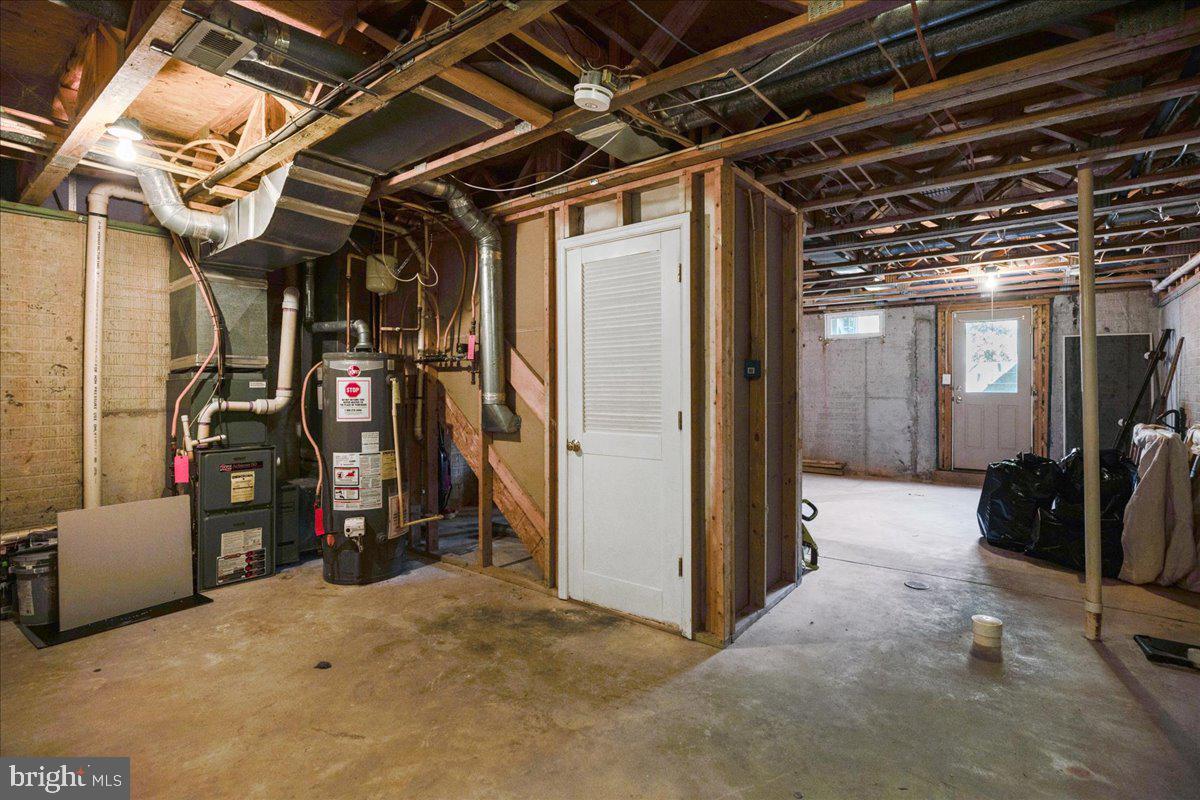 AUTUMN RUN - Residential Lease