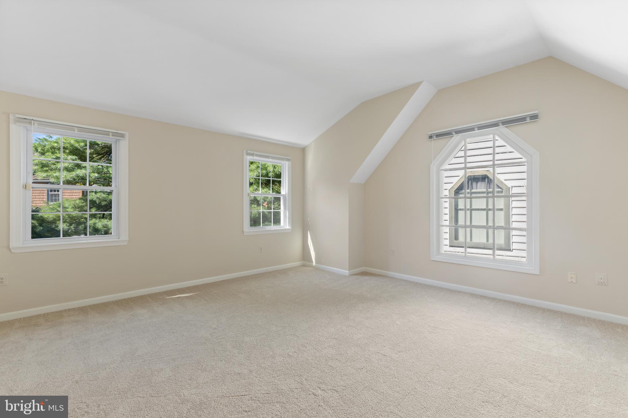 SAYBROOKE - Residential Lease