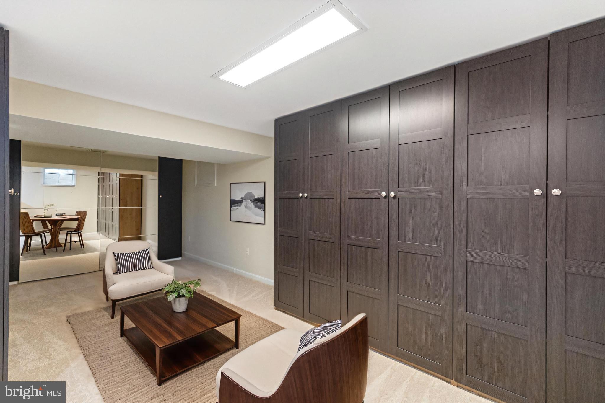 SAYBROOKE - Residential Lease