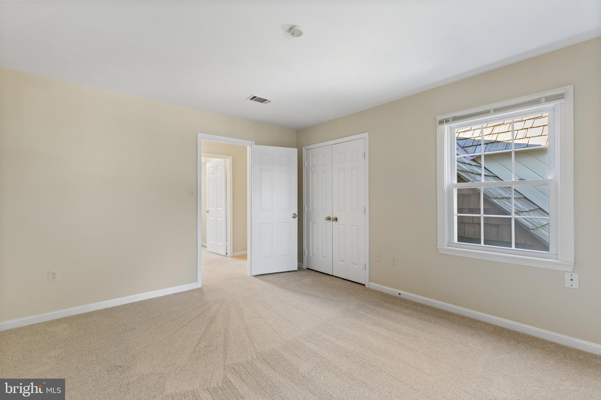 SAYBROOKE - Residential Lease