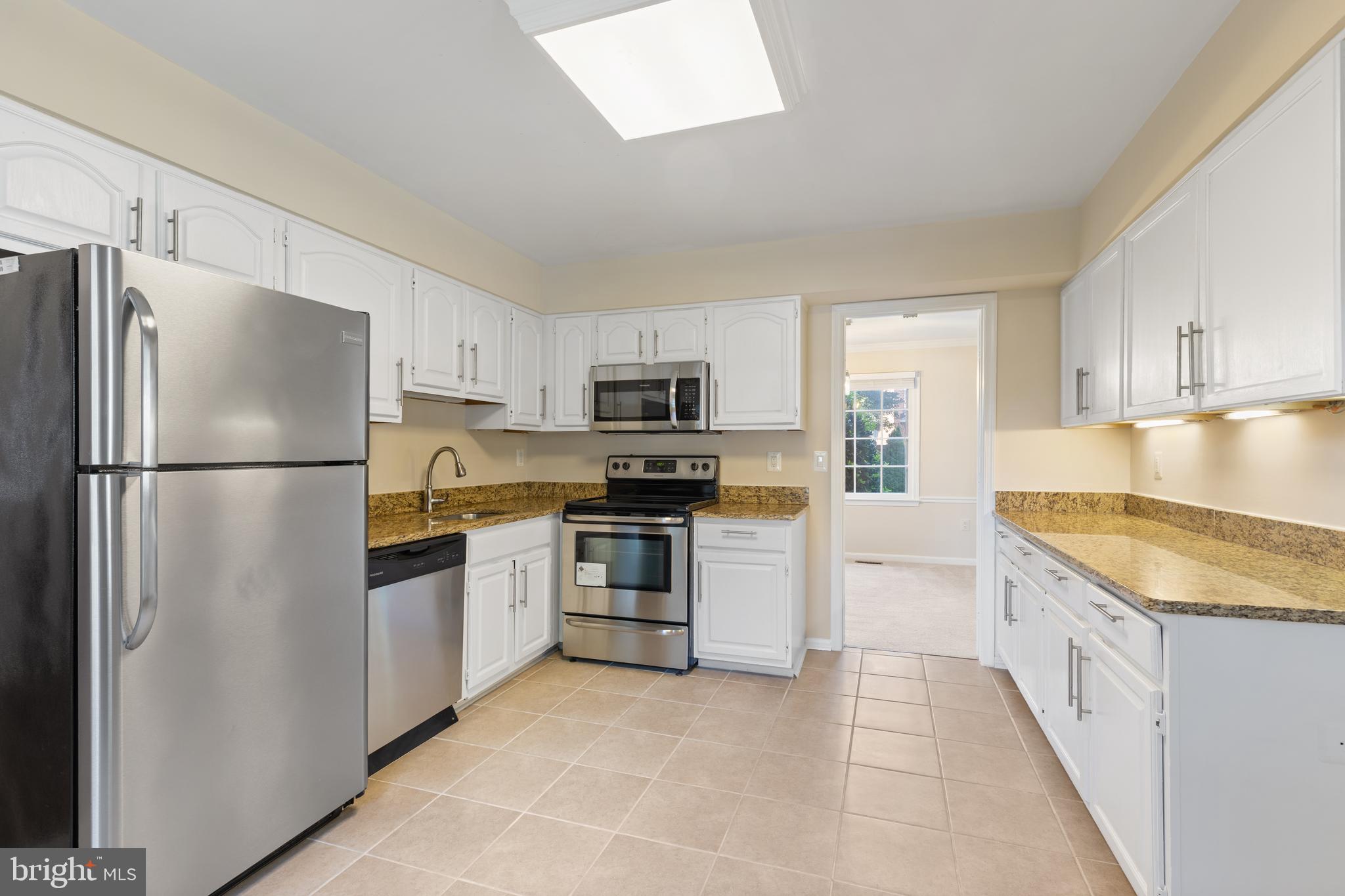 SAYBROOKE - Residential Lease