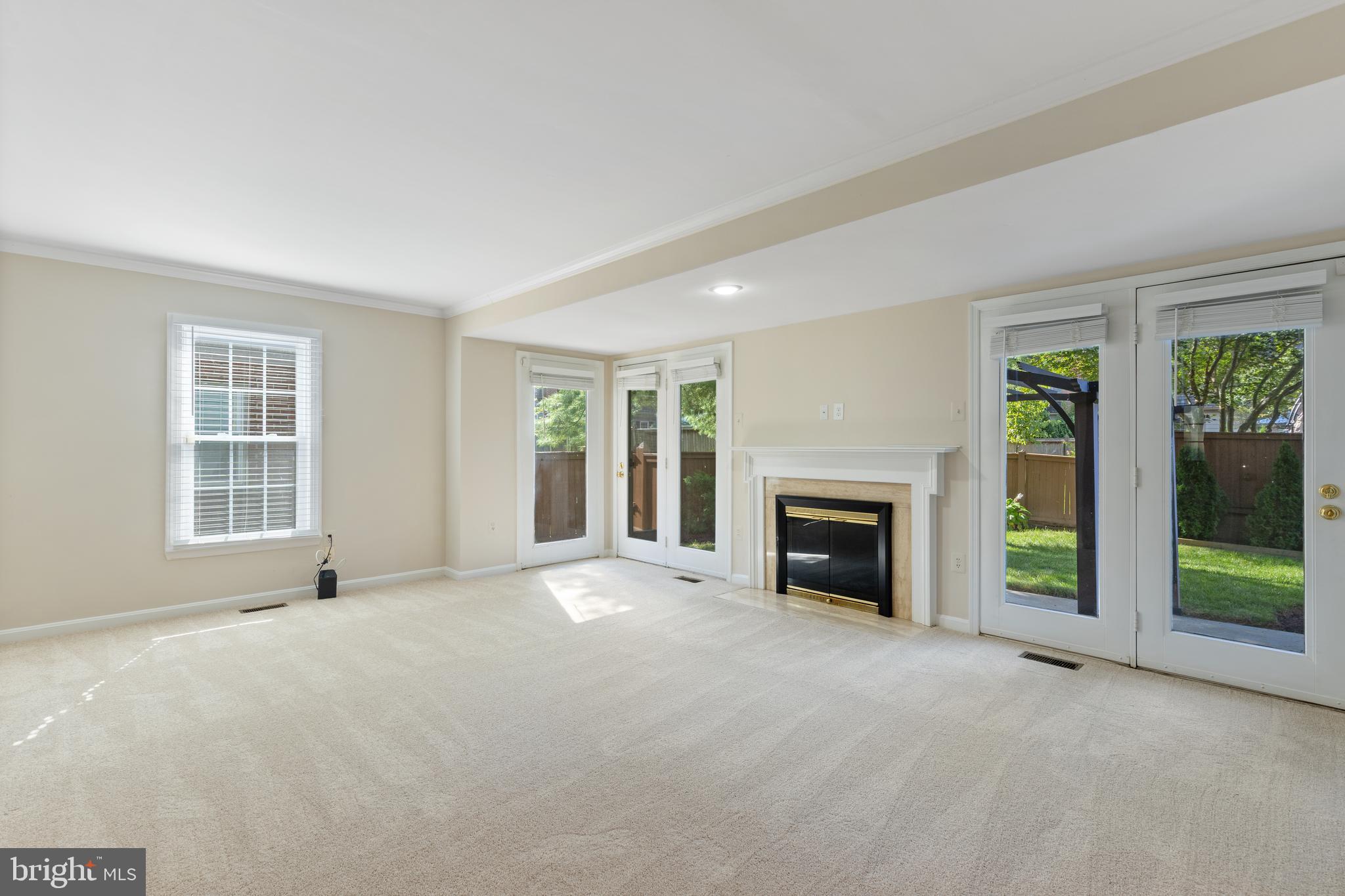 SAYBROOKE - Residential Lease