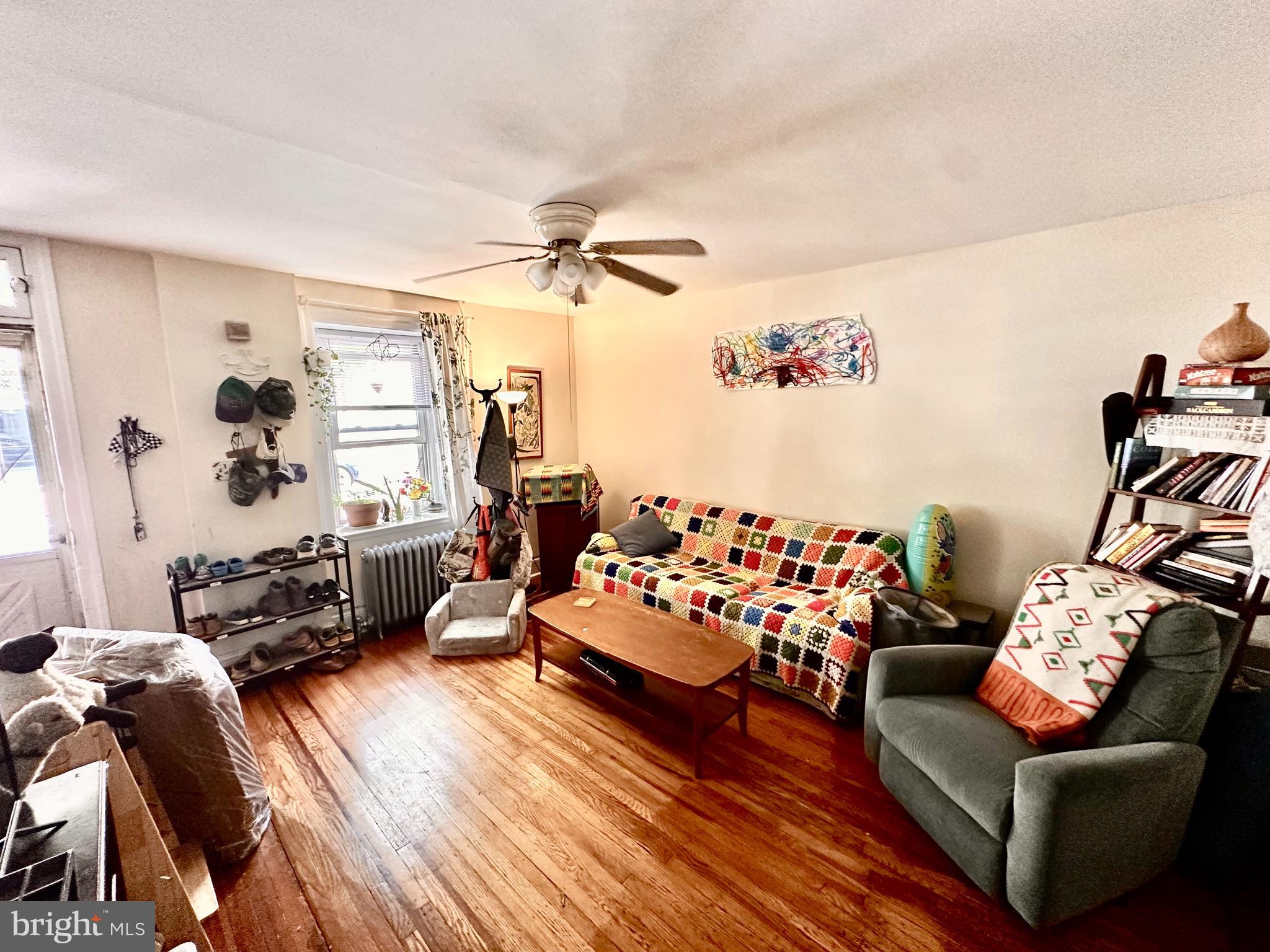 EAST FALLS - Residential Lease
