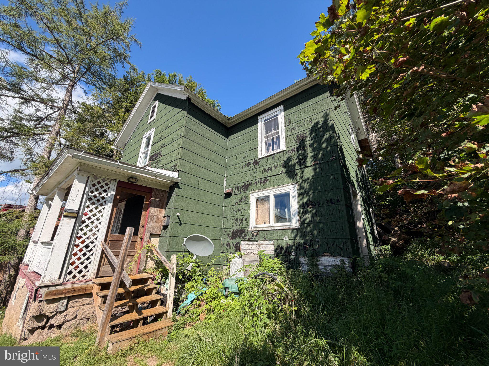 114 S 5TH STREET