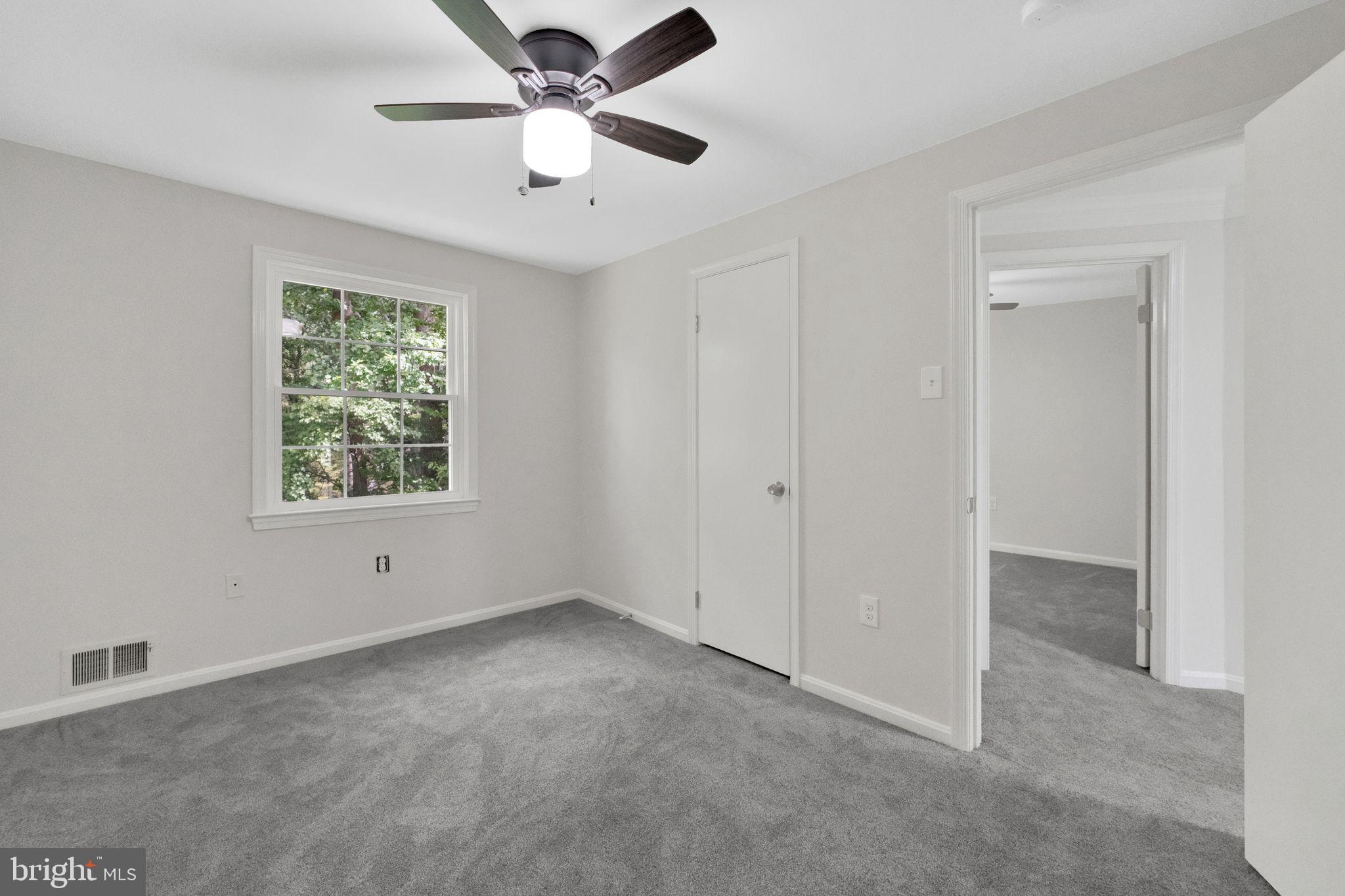 PINEWOOD HILL - Residential