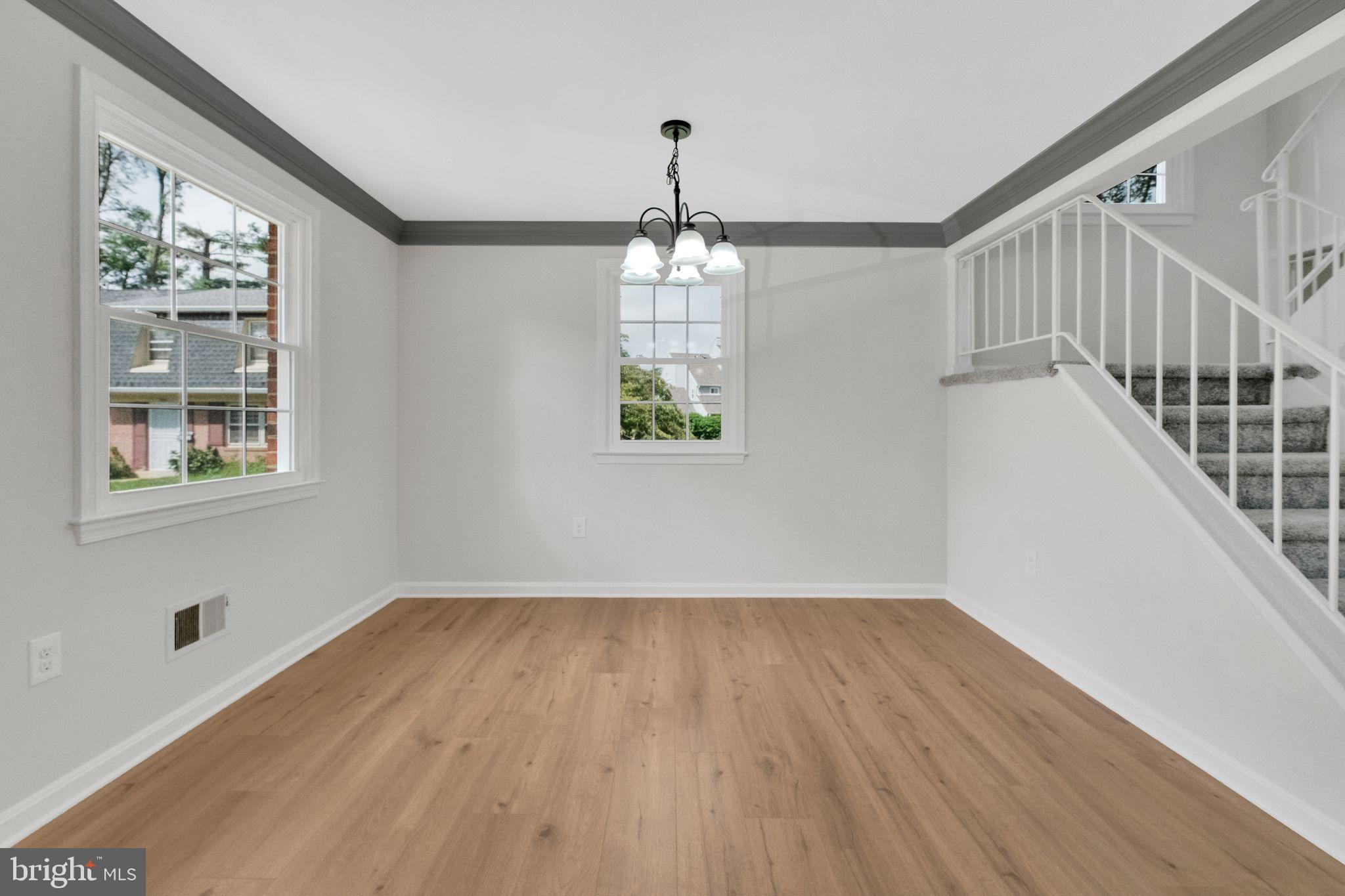 PINEWOOD HILL - Residential