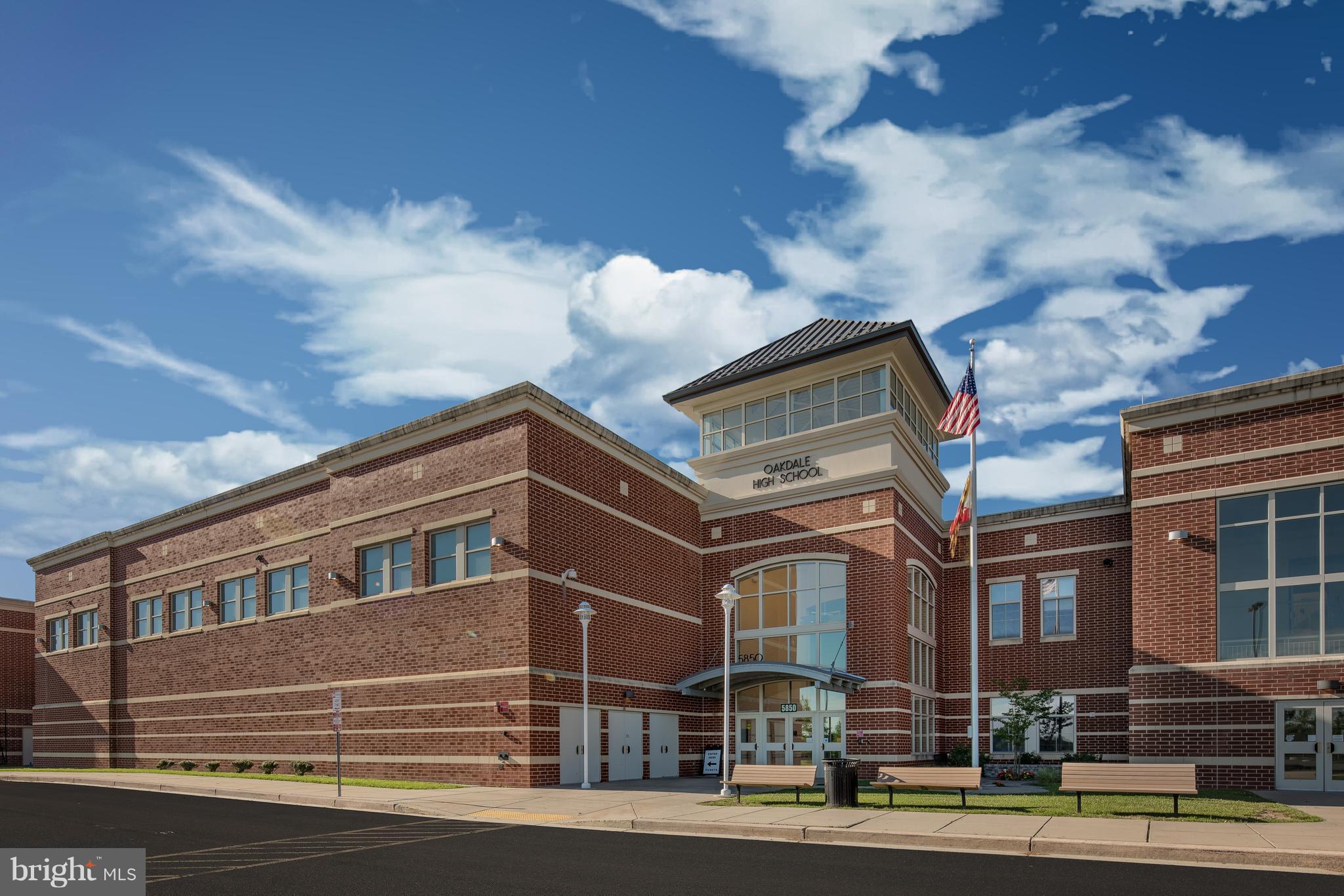 OAKDALE VILLAGE - Residential