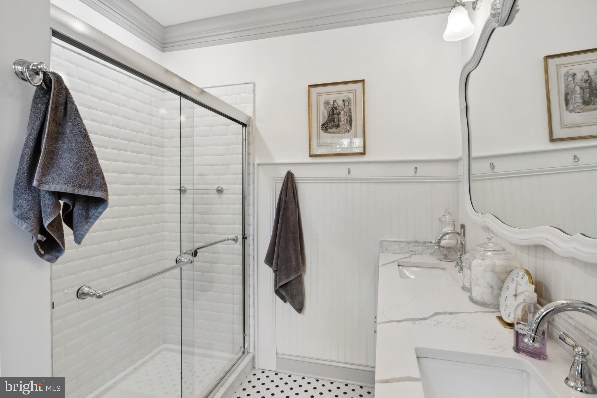 TUSCANY-CANTERBURY - Residential