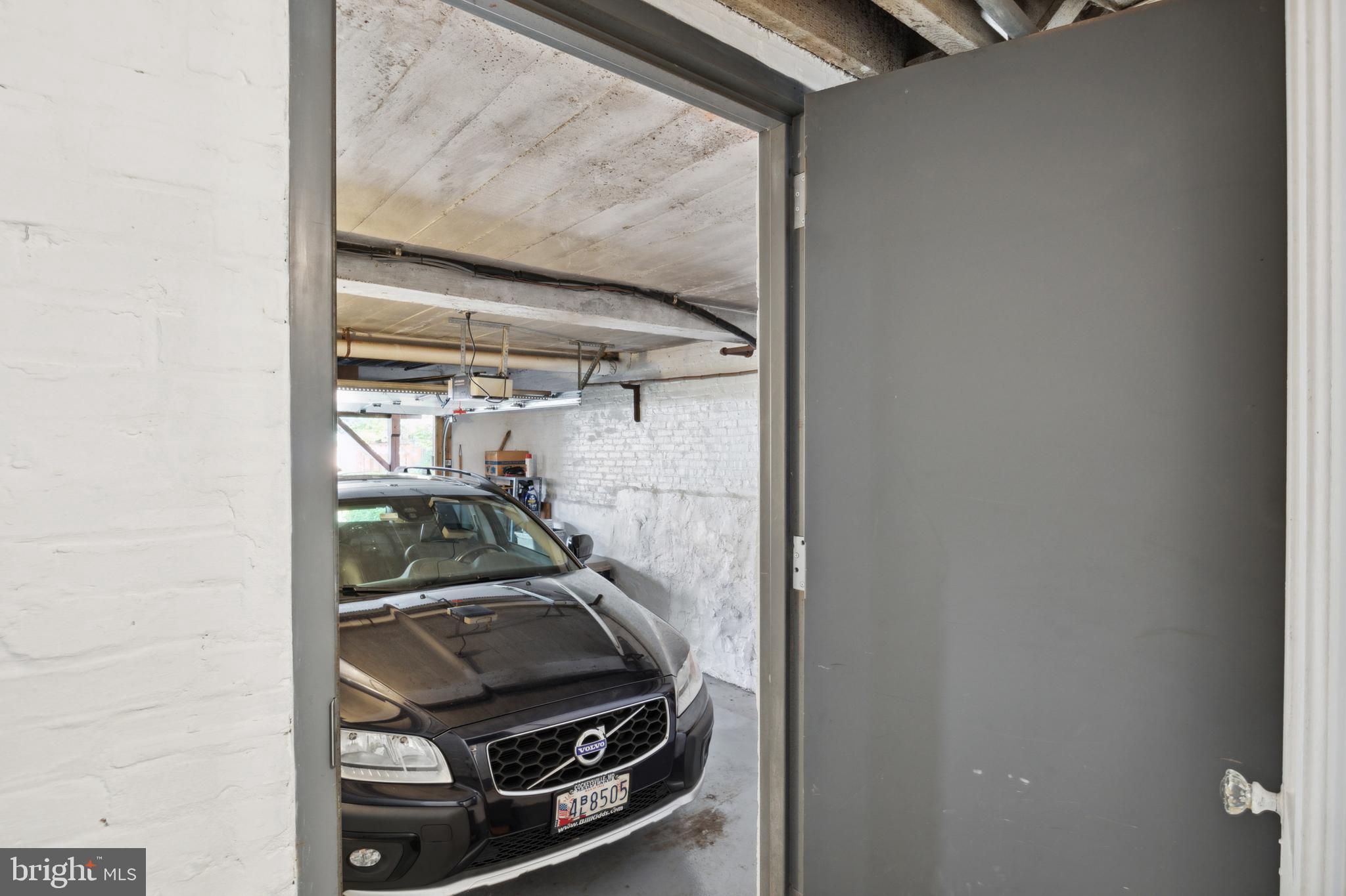 TUSCANY-CANTERBURY - Residential