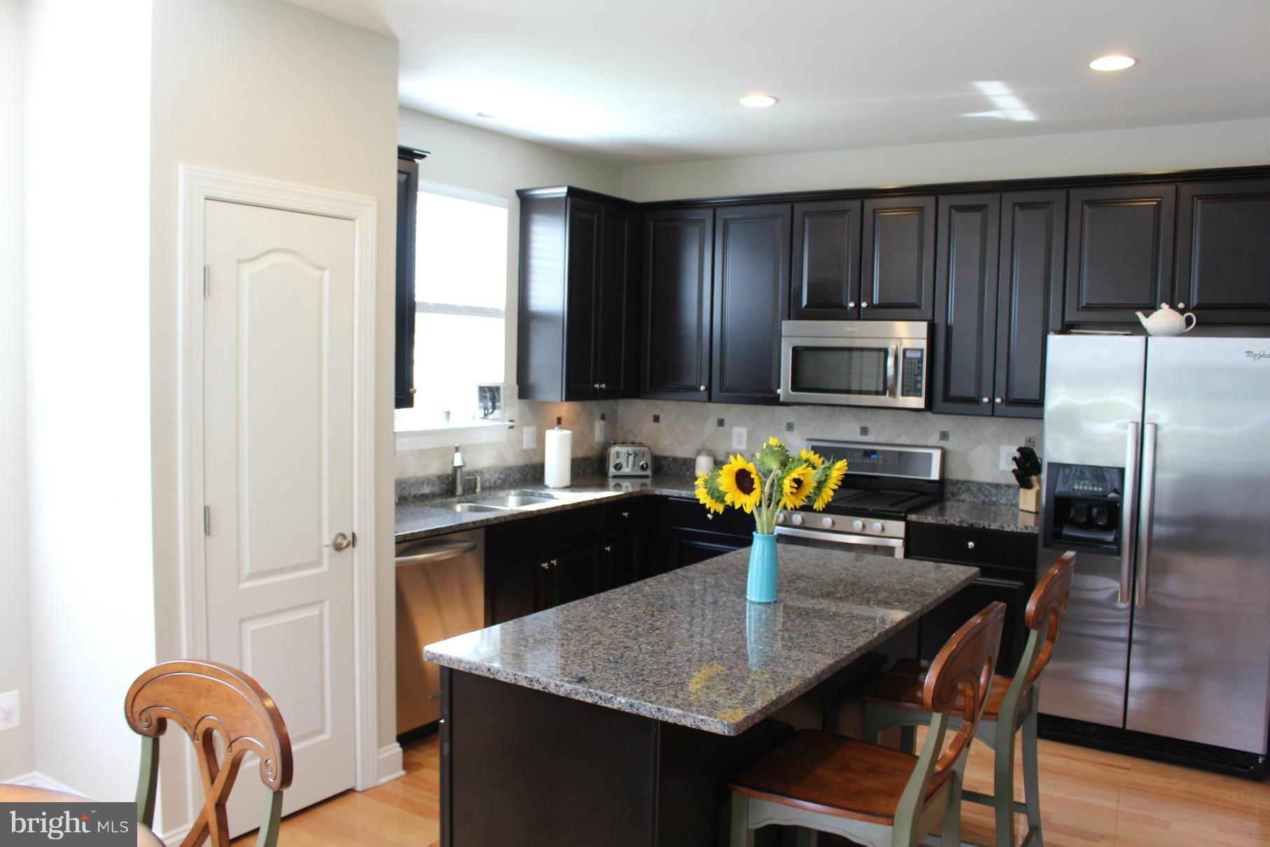 PARKWAY WEST - Residential