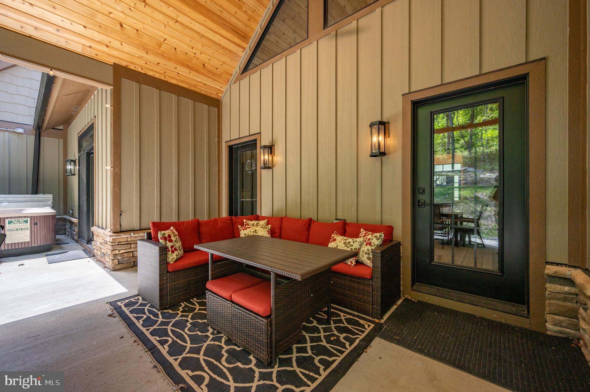LODESTONE SUB - Residential