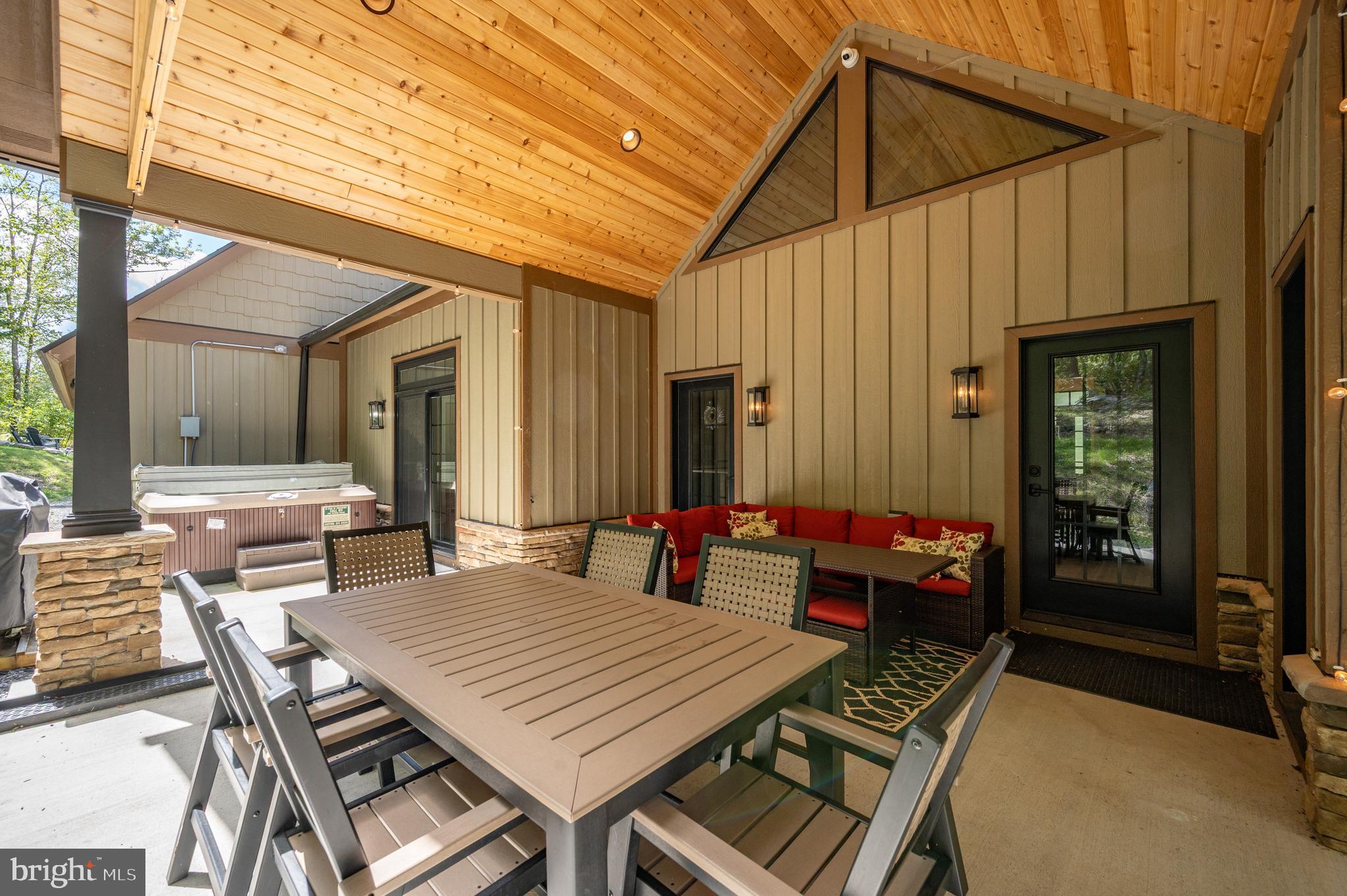 LODESTONE SUB - Residential
